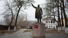 Санкциите на САЩ и ЕС омекотяват удара от пандемията върху икономиката на Русия