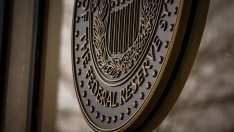 Пазарите са в очакване на сигнали от Федералния резерв за лихвите