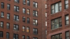 Все повече собственици на жилища в САЩ са "под водата"