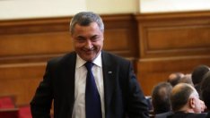 НФСБ остава в управлението*