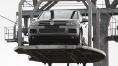 Наводненията в Словакия застрашават производството на Volkswagen