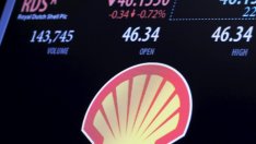 Евтиният петрол повлича надолу и Shell