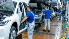 Volkswagen ще спре производството на Golf и други модели заради дефицит на чипове