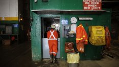 Миннодобивният сектор все по-трудно намира инженери за зеления преход