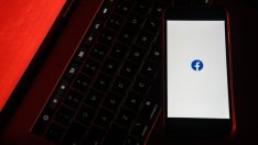 Залязват ли технологичните гиганти?