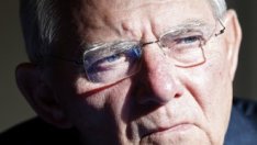 Шойбле си представя отделен парламент за еврозоната