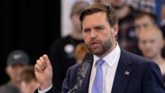 Джей Ди Ванс внесе смут сред украинските дипломати на срещата им в Мюнхен