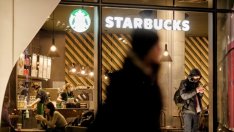 Starbucks спира програмата си за обратно изкупуване на акции
