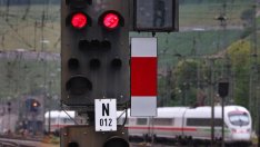 Не само германският футбол куца – икономическите институти понижават прогнозите си 