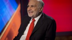 Карл Айкън призова AIG да се раздели на три независими компании