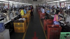 Производствената активност в Китай удари шестгодишно дъно през август