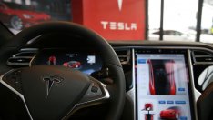 Голяма загуба, малки приходи: високата цена на производствения рекорд на Tesla