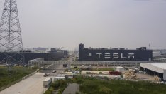 Tesla лобира в Канада в опит да получи разрешение за строеж на гигафабрика