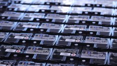 Porsche обмисля да купи дял в закъсалия производител на батерии Varta