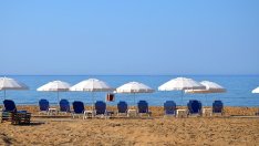 Министерството на туризма отчита удължаване на летния сезон по морето