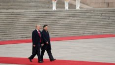 COVID-19 и играта на конспирации между САЩ и Китай