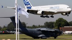 Boeing и Airbus в надпревара за поръчки на авиоизложението в Бурже