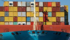 Какви са последствията за индустриите от хаоса в Червено море