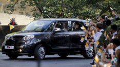 Fiat, използван от папа Франциск, се предлага на търг