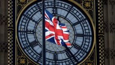 Британският дефицит по текуща сметка е най-големият от две години насам