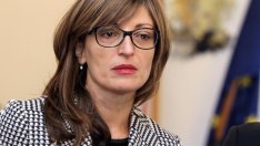 Е. Захариева: Правителството стои зад политиките в Бюджет 2017 г.