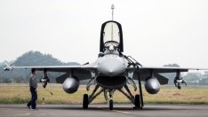 България ще получи още три ракети за изтребителите F-16