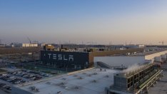 Tesla отново изнася произведени в Шанхай електромобили