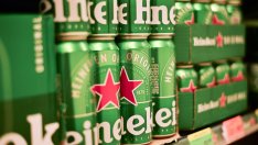Продажбите на Heineken спадат заради продължителни спорове за цените