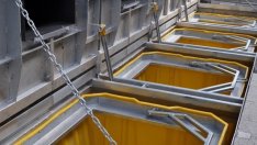 В Бургас ще експериментират с подземни контейнери за отпадъци