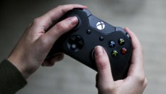 Microsoft вижда нови области на растеж в гейминга - мобилните покупки и рекламите