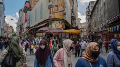 Турция се опитва да охлади икономиката след рекордното обезценяване на лирата