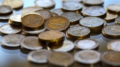 ЕК изпрати първия транш от 50-те млрд. евро макроикономическа помощ за Украйна