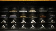 Златото и среброто поскъпнаха шеста поредна седмица