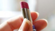 Икономическата криза увеличи продажбата на козметика