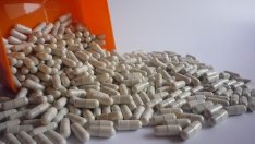 Здравното министерство не вижда опасност от ограничаване на достъпа до лекарства