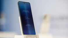 Counterpoint сви прогнозата за продажбите на смартфони за 2025 г.