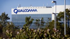 Qualcomm ще доставя чипове за моделите на Mercedes и BMW