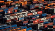 Тръмп отнесе борбата за митата до Върховния съд на САЩ