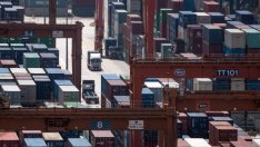 Китай: Не искаме да бъдем засегнати от американските санкции заради Украйна