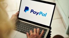 Компанията за обработка на плащанията Stripe обмисля придобиването на PayPal