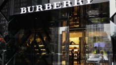 Burberry притеснена за бъдещето на лукс бранша