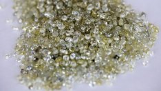 De Beers вдига цените на диамантите си заради засилено търсене