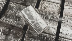 Защо среброто вече не е просто &bdquo;златото на бедните"?