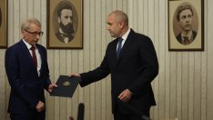 Радев при връчването на мандата на ПП-ДБ: Този мандат е дискредитиран