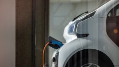Растящото търсене на електромобили в Европа е добра възможност за собствениците на имоти