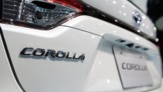 Toyota не се отказва от седаните