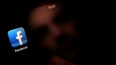 Facebook наема още 3000 души, които да блокират предаването на сцени на насилие