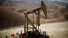 Цените на петрола продължават да се повишават