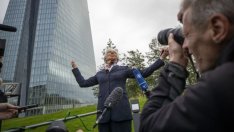 ЕЦБ: Оставяме лихвите без промяна, докато инфлацията не достигне 2%