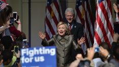 Семейство Клинтън е спечелило 6,7 млн. долара от речи през 2015 г.